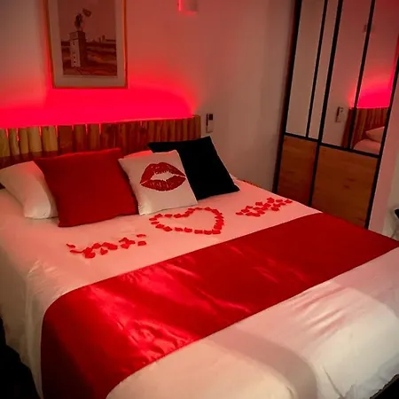 Adorable Avec Balneo Et Piscine Villa *