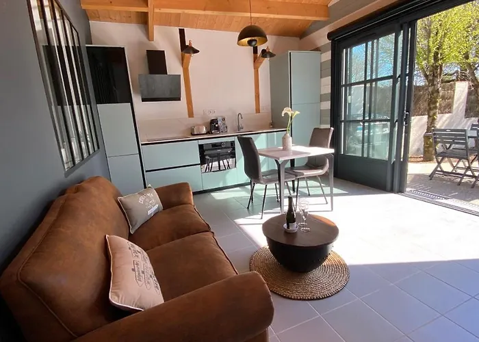 Adorable Avec Balnéo Et Piscine Villa